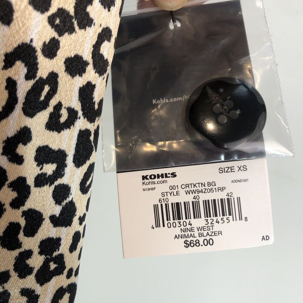 Nine West/ Leopard print polyester blazer/X-Small/gold and black/ - Picture 8 of 16
